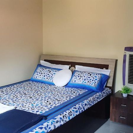 Hostel Costel Mālvan Exteriér fotografie