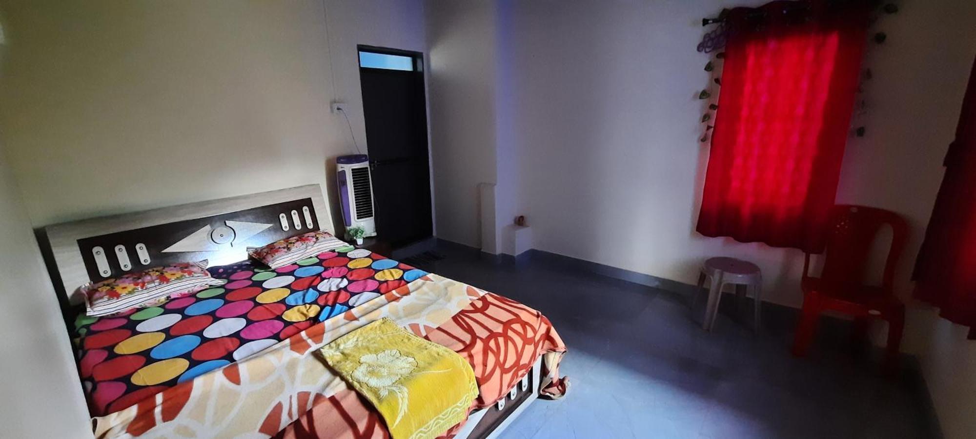Hostel Costel Mālvan Exteriér fotografie